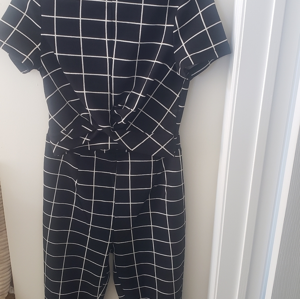 SHEIN Black and White Grid Jumpsuit